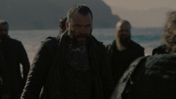extant_GameOfThrones_7x07-TheDragonAndTheWolf_5427