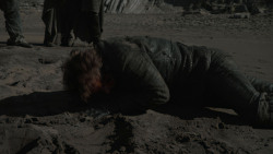 extant_GameOfThrones_7x07-TheDragonAndTheWolf_5452