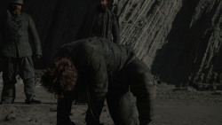 extant_GameOfThrones_7x07-TheDragonAndTheWolf_5461