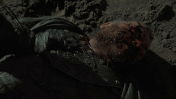 extant_GameOfThrones_7x07-TheDragonAndTheWolf_5509