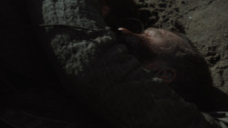 extant_GameOfThrones_7x07-TheDragonAndTheWolf_5515