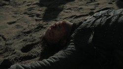 extant_GameOfThrones_7x07-TheDragonAndTheWolf_5538