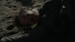 extant_GameOfThrones_7x07-TheDragonAndTheWolf_5543