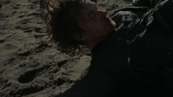 extant_GameOfThrones_7x07-TheDragonAndTheWolf_5545