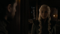 extant_GameOfThrones_7x07-TheDragonAndTheWolf_7425