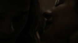 extant_GameOfThrones_7x07-TheDragonAndTheWolf_7476