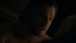 extant_GameOfThrones_7x07-TheDragonAndTheWolf_7543