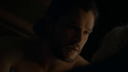 extant_GameOfThrones_7x07-TheDragonAndTheWolf_7549