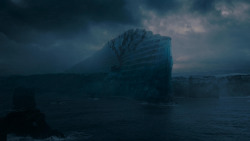 extant_GameOfThrones_7x07-TheDragonAndTheWolf_7860