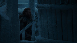extant_GameOfThrones_7x07-TheDragonAndTheWolf_7925