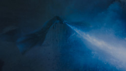 extant_GameOfThrones_7x07-TheDragonAndTheWolf_8174