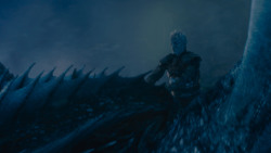 extant_GameOfThrones_7x07-TheDragonAndTheWolf_8211