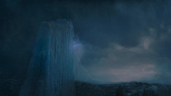extant_GameOfThrones_7x07-TheDragonAndTheWolf_8229
