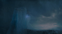 extant_GameOfThrones_7x07-TheDragonAndTheWolf_8231
