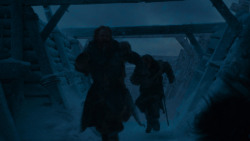 extant_GameOfThrones_7x07-TheDragonAndTheWolf_8280
