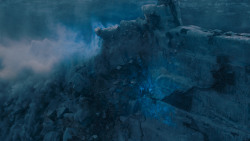 extant_GameOfThrones_7x07-TheDragonAndTheWolf_8308