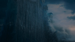 extant_GameOfThrones_7x07-TheDragonAndTheWolf_8327