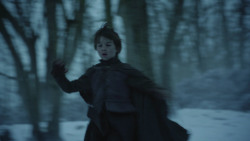 extant_GameOfThrones_8x01-Winterfell_0006
