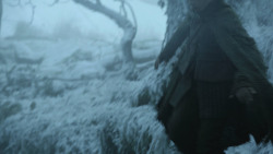 extant_GameOfThrones_8x01-Winterfell_0010