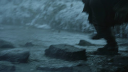 extant_GameOfThrones_8x01-Winterfell_0011