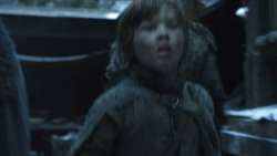 extant_GameOfThrones_8x01-Winterfell_0039
