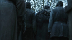 extant_GameOfThrones_8x01-Winterfell_0041