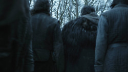 extant_GameOfThrones_8x01-Winterfell_0042