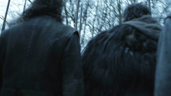 extant_GameOfThrones_8x01-Winterfell_0043