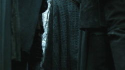 extant_GameOfThrones_8x01-Winterfell_0048