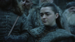 extant_GameOfThrones_8x01-Winterfell_0059