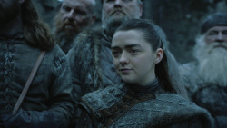 extant_GameOfThrones_8x01-Winterfell_0060