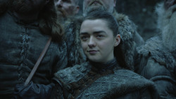 extant_GameOfThrones_8x01-Winterfell_0064