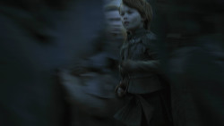 extant_GameOfThrones_8x01-Winterfell_0068