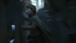 extant_GameOfThrones_8x01-Winterfell_0070