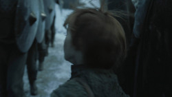 extant_GameOfThrones_8x01-Winterfell_0075