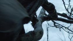 extant_GameOfThrones_8x01-Winterfell_0096