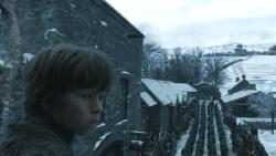 extant_GameOfThrones_8x01-Winterfell_0120