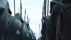 extant_GameOfThrones_8x01-Winterfell_0144