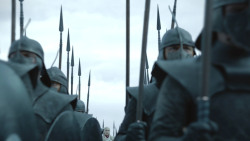 extant_GameOfThrones_8x01-Winterfell_0156