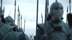 extant_GameOfThrones_8x01-Winterfell_0157