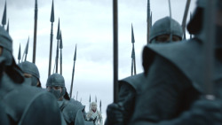 extant_GameOfThrones_8x01-Winterfell_0158