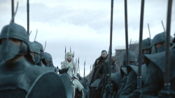 extant_GameOfThrones_8x01-Winterfell_0163