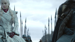 extant_GameOfThrones_8x01-Winterfell_0177