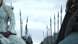 extant_GameOfThrones_8x01-Winterfell_0178