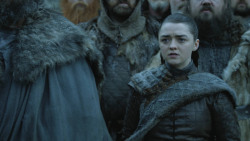 extant_GameOfThrones_8x01-Winterfell_0181