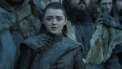 extant_GameOfThrones_8x01-Winterfell_0197