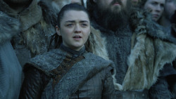 extant_GameOfThrones_8x01-Winterfell_0204