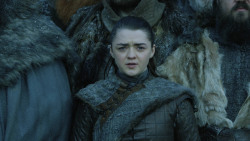 extant_GameOfThrones_8x01-Winterfell_0210