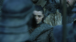 extant_GameOfThrones_8x01-Winterfell_0217