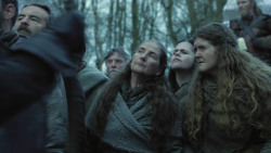 extant_GameOfThrones_8x01-Winterfell_0231